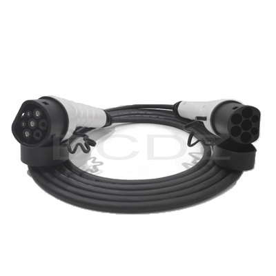 EV charging cable for electric vehicles TYPE 2 - TYPE 1 EV charging cable 16 A, 5M with carrying bag